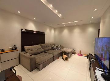 4f9448c4-090d-4d27-865a-c4a9be0d7e07 · Agradável casa em condomínio para venda com 3 quartos, sendo 1 suíte, 92m²