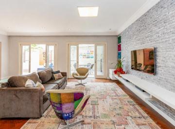 b7b6f885-f989-48f5-ac43-b95a9f91ee5c · Casa no condomínio CONDOMINIO SAINT GERMAIN para venda com 4 quartos, sendo 4 suítes, 247m²