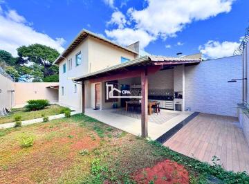 Casa · 230m² · 3 Quartos · Casa à venda - em Trevo