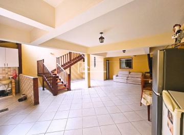 Casa · 180m² · 4 Quartos · Casa à venda - no Jardim Atlântico