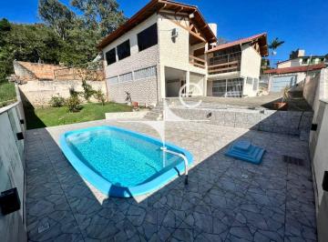 Casa · 267m² · 4 Quartos · Casa para aluguel - no Centro