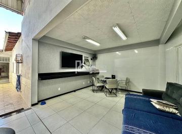 Casa · 180m² · 3 Quartos · Casa à venda - em Vila Santa Mônica