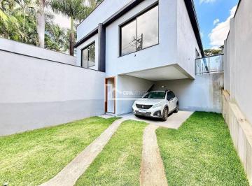 Casa · 180m² · 3 Quartos · Casa à venda - em Trevo