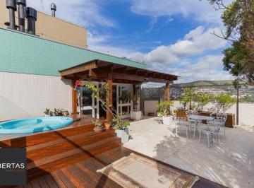Apartamento · 247m² · 3 Quartos · 3 Vagas · Cobertura de 3 dormitórios, elevador,  3 vagas de garagem em Porto Alegre.