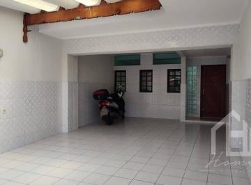 Casa · 125m² · 3 Quartos · 4 Vagas · Sobrado à venda com 125m². Nova Petrópolis. São Bernardo do Campo.