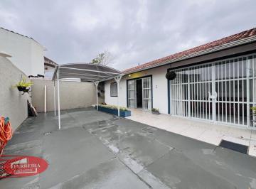 Casa · 92m² · 3 Quartos · 1 Vaga · Casa Reformada em Ótima localização