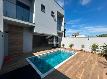 Casa · 215m² · 3 Quartos · 2 Vagas · Casa 3 suítes, piscina e fundo para área verde