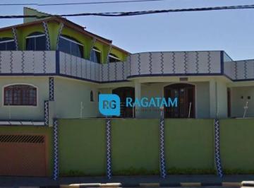 9b48bbe42e8ff7df85fb7dada433b8dda95c1f80 · Casa com 4 dormitórios à venda, 419 m² por R$ 1.600.000,00 - Parque São Vicente - Mauá/SP