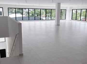 Foto 01 · Locação Comercial de Alto Padrão na Vila Regente Feijó, São Paulo-SP: 1 Sala, 3 Banheiros, 2 Vagas d