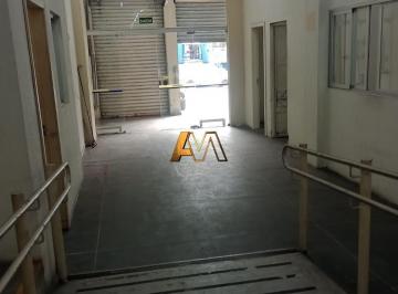 Comercial · 500m² · 10 Vagas · Loja Ponto Comercial Ampla e boa localização