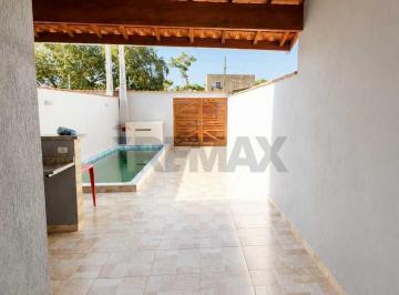 Casa · 68m² · 2 Quartos · Seu Lar dos Sonhos no Balneário Josedy!