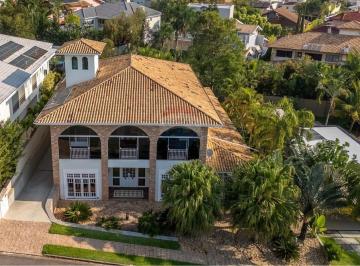Casa · 650m² · 3 Quartos · Casa de alto padrão com arquitetura mediterrânea, 4 suítes e ampla área gourmet em Valinhos