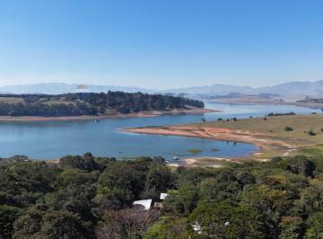 Rural · 510m² · 5 Quartos · Chácara à venda em Vargem-SP com pé na água, 9.380 m² e 4 suítes