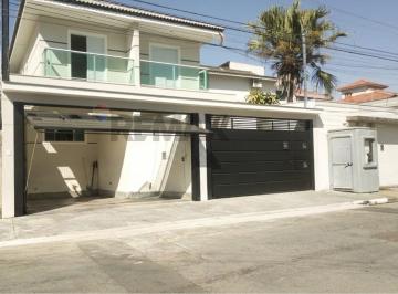 Casa · 145m² · 3 Quartos · 4 Vagas · Casa de Alto Padrão à Venda | Vila Galvão | 200 m² | 3 Suítes | 4 Vagas | R$ 1.590.000,00