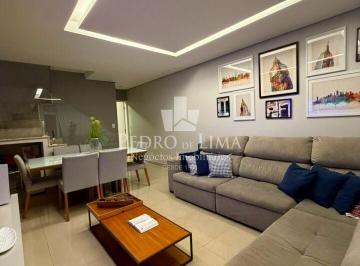 Casa · 190m² · 3 Quartos · 4 Vagas · Sobrado frontal com 3 suítes, piscina aquecida e 4 vagas de garagem na Penha