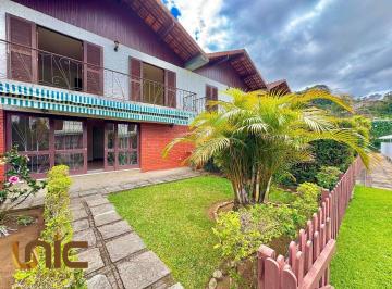 b688bbcacc6efa128357481b4b43d784f5da84ec · Casa com 3 dormitórios à venda, 104 m² por R$ 410.000,00 - Bom Retiro - Teresópolis/RJ