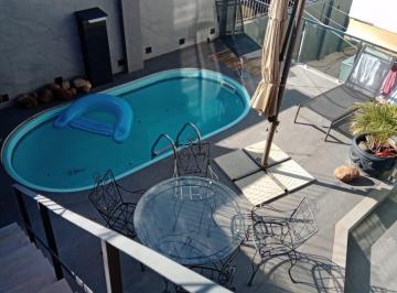 Casa · 1089m² · 5 Quartos · 3 Vagas · 🏡✨ EXCELENTE CASA COM PISCINA, AMPLO ESCRITÓRIO E MUITO ESPAÇO! ✨🏊♂