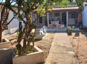 Casa · 300m² · 2 Quartos · 2 Vagas · Casa para Locação e Venda no bairro Jardim Califórnia - Jacareí/SP