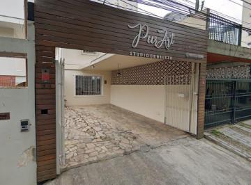 Comercial · 148m² · 2 Vagas · Casa comercial na Rua Adriano Ribeiro de Souza, 98 • 148 m²