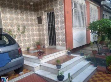 Casa · 141m² · 3 Quartos · 4 Vagas · Casa à venda - em Vista Alegre