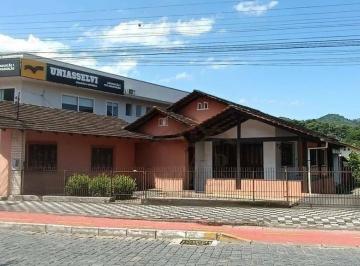Casa · 391m² · 4 Quartos · Casa à venda - no Centro