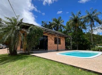 Casa · 180m² · 3 Quartos · Casa à venda - em Testo Central