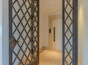 3f8d48a0-cbd7-4c0e-a0ea-c520a9bb21e6 · Apartamento para venda em Vila Sônia com 4 quartos, sendo 3 suítes, 377m²