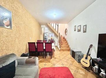 Sala de Estar · Sobrado com 5 dormitórios e 2 Vagas - Jardim Senice - Zona Leste