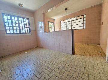 Casa de 3 quartos, Ceilândia · QNN 21 Ceilândia. Casa com 3 Qtos, 2 vgs.. desocupada!