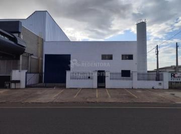 Comercial · 1930m² · 5 Vagas · Salão comercial em Mirassol.