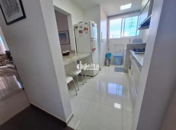Apartamento · 69m² · 2 Quartos · 2 Vagas · Apartamento com 2 quartos sendo 1 suíte disponível para venda no bairro Santa Mônica em Uberlândia-M