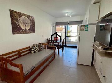 Apartamento · 50m² · 1 Quarto · Apartamento à venda - em Toninhas