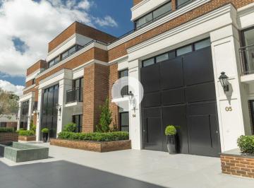condominio 1 · TOWNHOUSES SOFISTICADAS À VENDA NO AHÚ, 3 SUÍTES