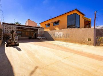 Casa · 233m² · 4 Quartos · 4 Vagas · Casa à Venda com 5 Quartos sendo 2 Suítes, Área Gourmet com Churrasqueira - QSD 27 - Taguatinga Nort