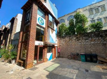 Casa · 60m² · 2 Quartos · Casa triplex reformada, próximo ao Largo do Machado