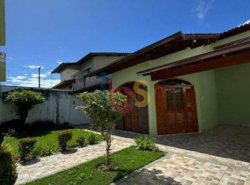 Casa · 271m² · 4 Quartos · VENDO CASA COM 04 QUARTOS EM ILHÉUS