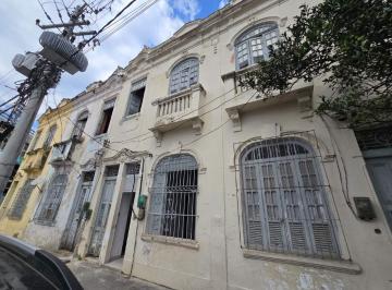 Casa · 280m² · 5 Quartos · Casa de Rua Comercial para Aluguel na Cidade Nova– Próx. Sambódromo