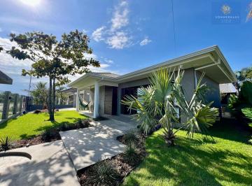 Casa · 597m² · 5 Quartos · 2 Vagas · Casa em Atlântida