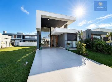Casa · 137m² · 3 Quartos · 2 Vagas · Casa em Condomínio em Xangri Lá