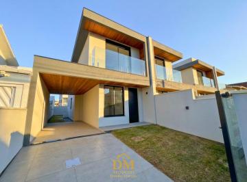 Casa · 140m² · 3 Quartos · 1 Vaga · Sobrado Alto Padrão em Pagani, Palhoça/SC