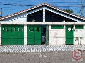 c132def0a2b2a4d9ffdb098f6e881bac5820ff6e · Casa com 2 dormitórios à venda, 275 m² por R$ 700.000,00 - Esplanada dos Barreiros - São Vicente/SP