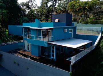 Casa · 3 Quartos · 3 Vagas · Casa à venda em Joinville/SC