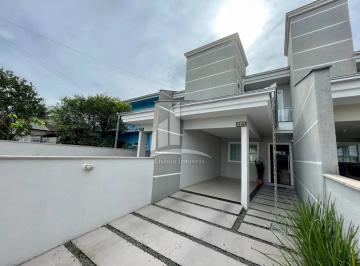 Casa · 3 Quartos · 2 Vagas · Casa à venda em Joinville/SC