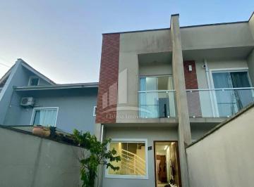 Casa · 2 Quartos · 2 Vagas · Casa à venda em Joinville/SC