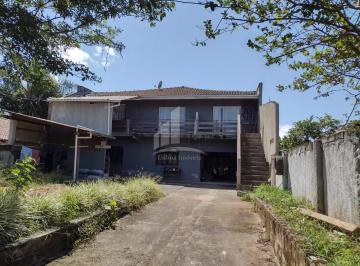 Casa · 5 Quartos · 4 Vagas · Sobrado à venda em Joinville/SC