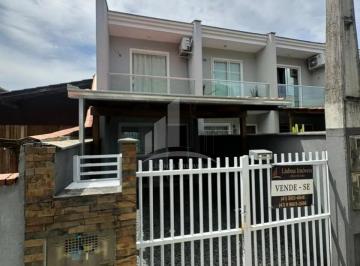 Casa · 64m² · 2 Quartos · 1 Vaga · Casa à venda em Joinville/SC