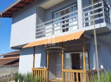 Casa · 214m² · 6 Quartos · 2 Vagas · Casa à venda em Joinville/SC