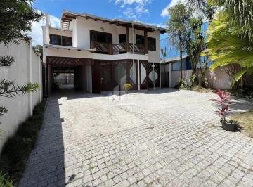 Casa · 4 Quartos · 7 Vagas · Casa à venda em Joinville/SC