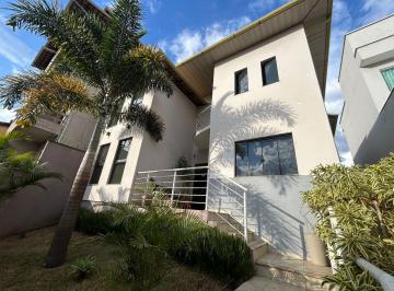 Casa · 360m² · 4 Quartos · 8 Vagas · Casa Duplex de Alto Padrão à Venda no Bairro Morro da Mina