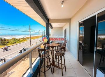 Casa · 314m² · 5 Quartos · 4 Vagas · Sobrado excelente de frente ao mar em Matinhos